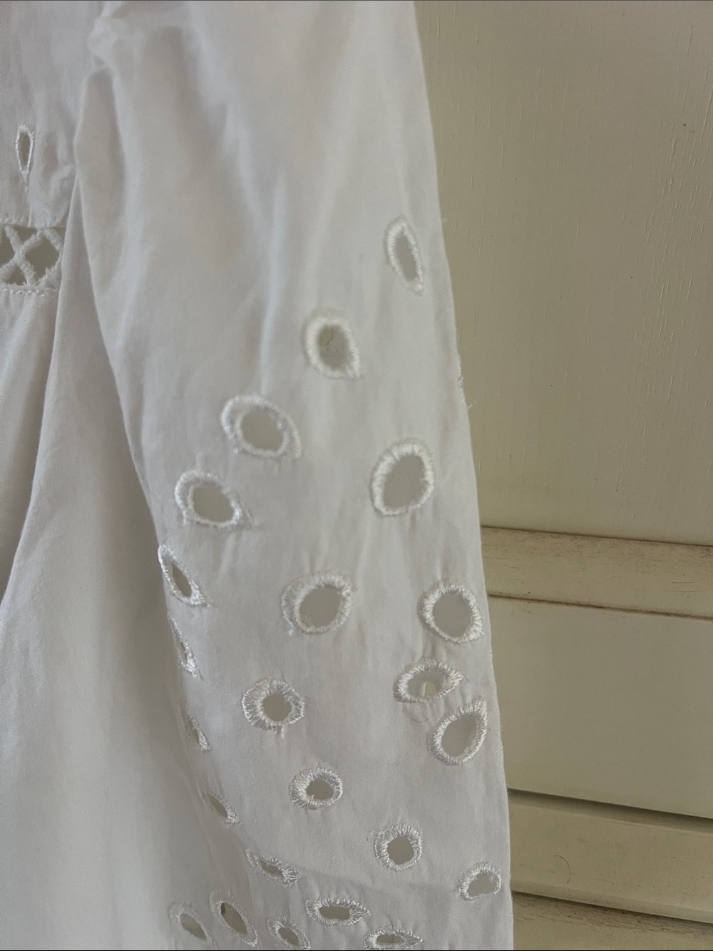 Avec Les Filles White Eyelet Long-Sleeve Button-Front Dress - Picture 11 of 12